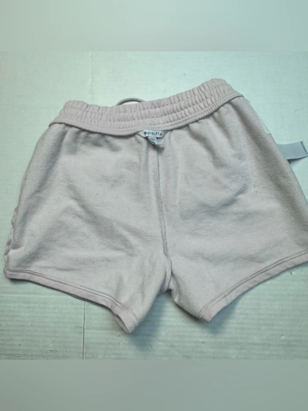 ATHLETA Forever Fleece Mid Rise 4" Inseam Shorts In Pink Women's Size XS - Picture 6 of 7